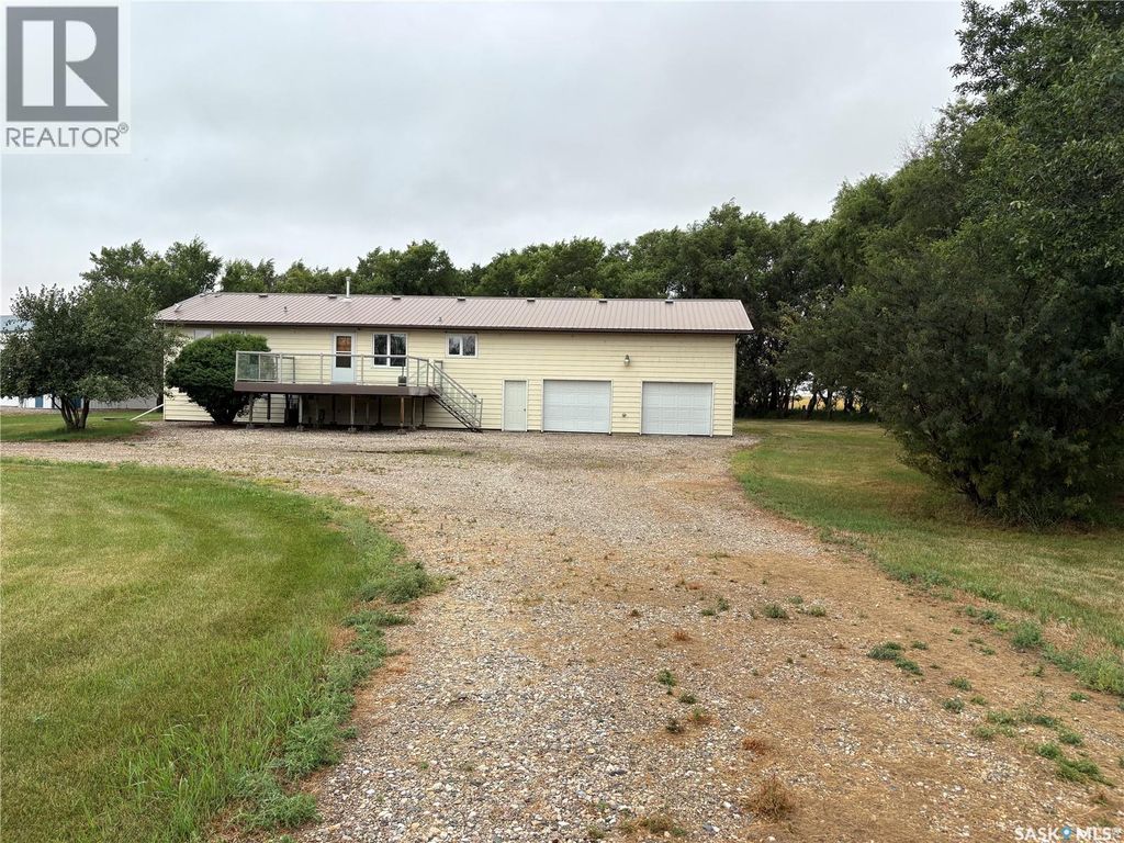 Maurer Acreage, Weyburn Rm No. 67