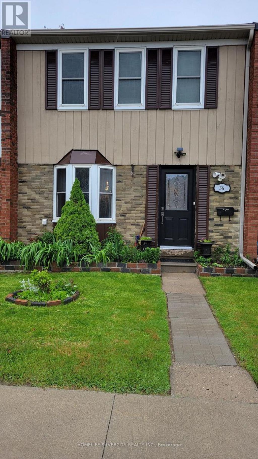 36 - 900 Central Park Drive, Brampton (northgate)