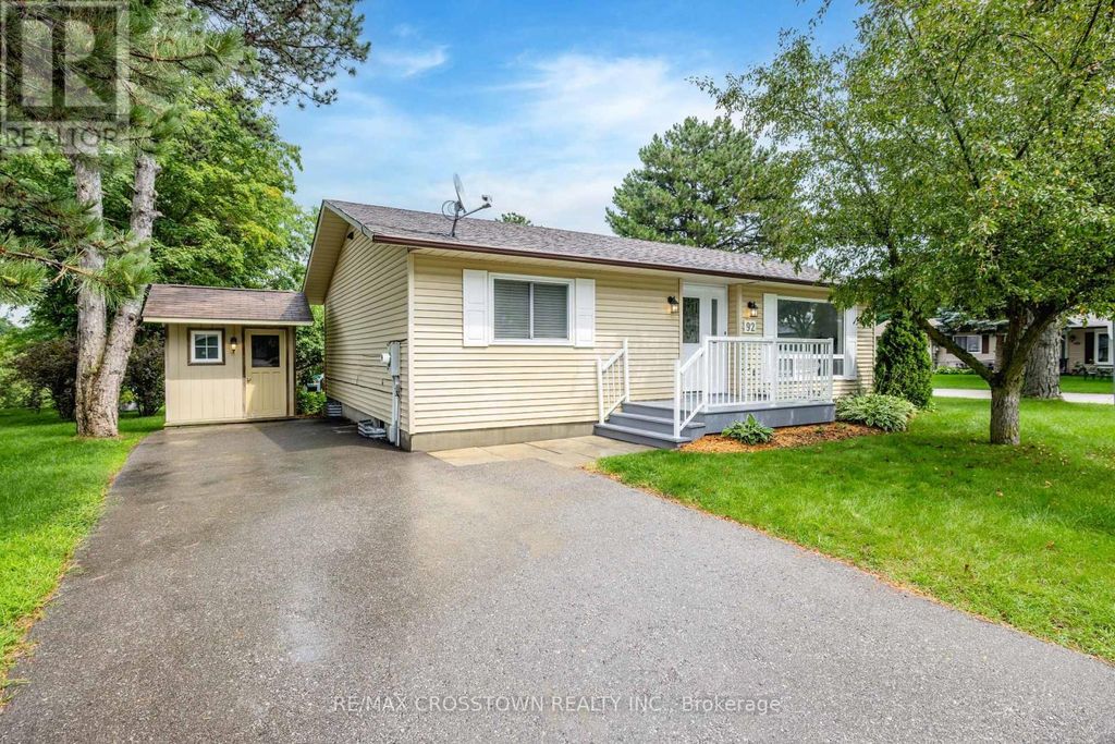 92 Tecumseth Pines Drive, New Tecumseth