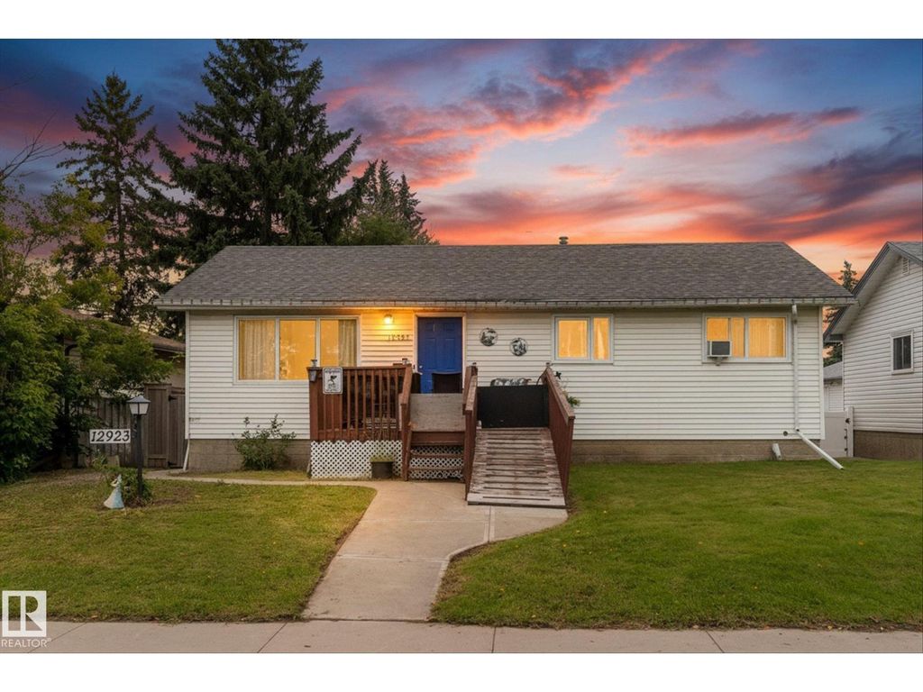 12923 137 Av Nw, Edmonton