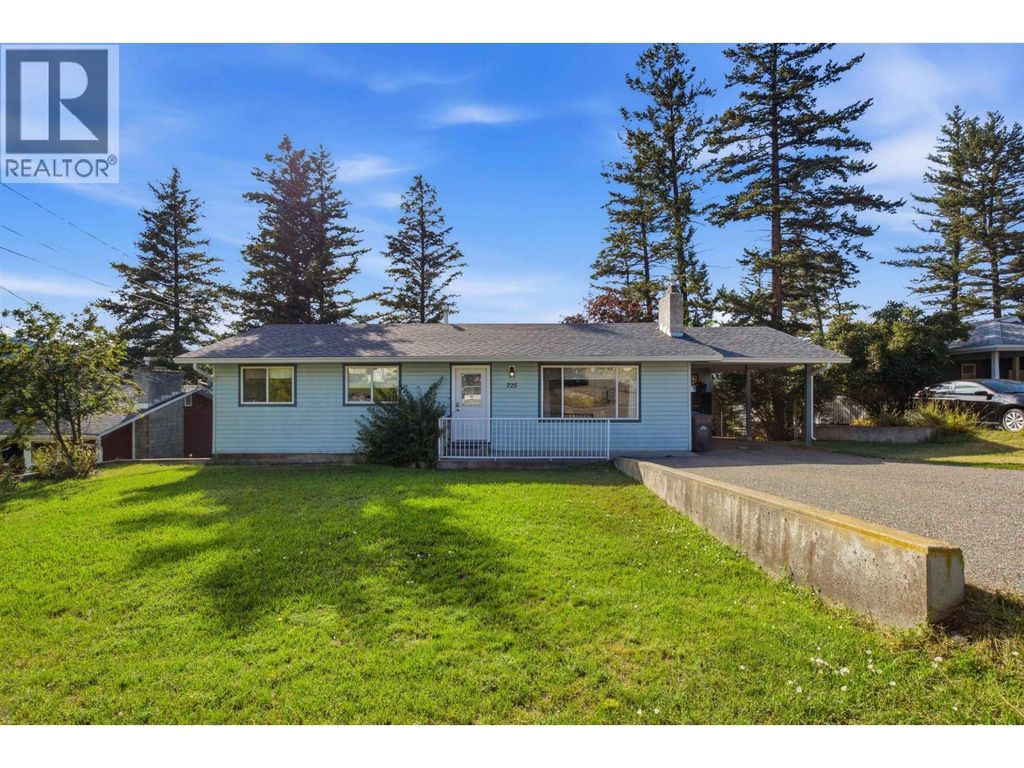 725 N 4th Avenue, Williams Lake
