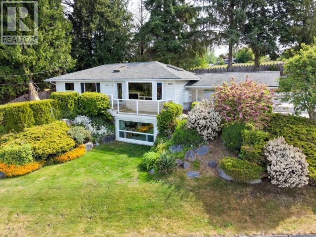 4092 Westview Ave, Powell River