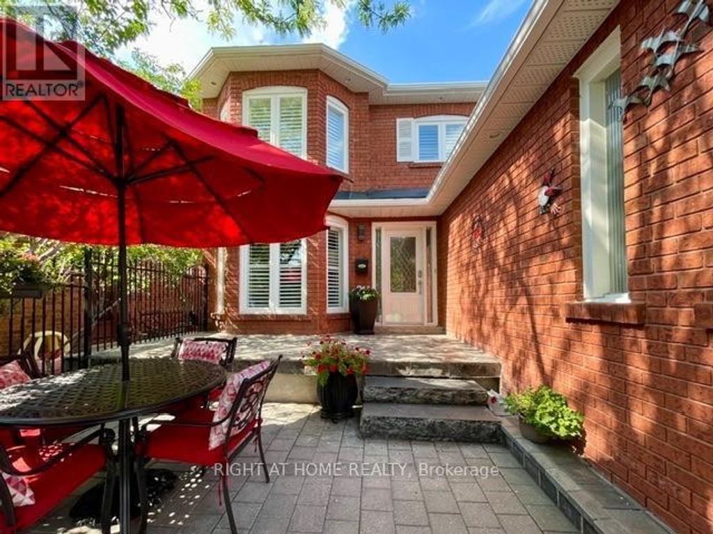 70 Bellona Street, Vaughan (west Woodbridge)
