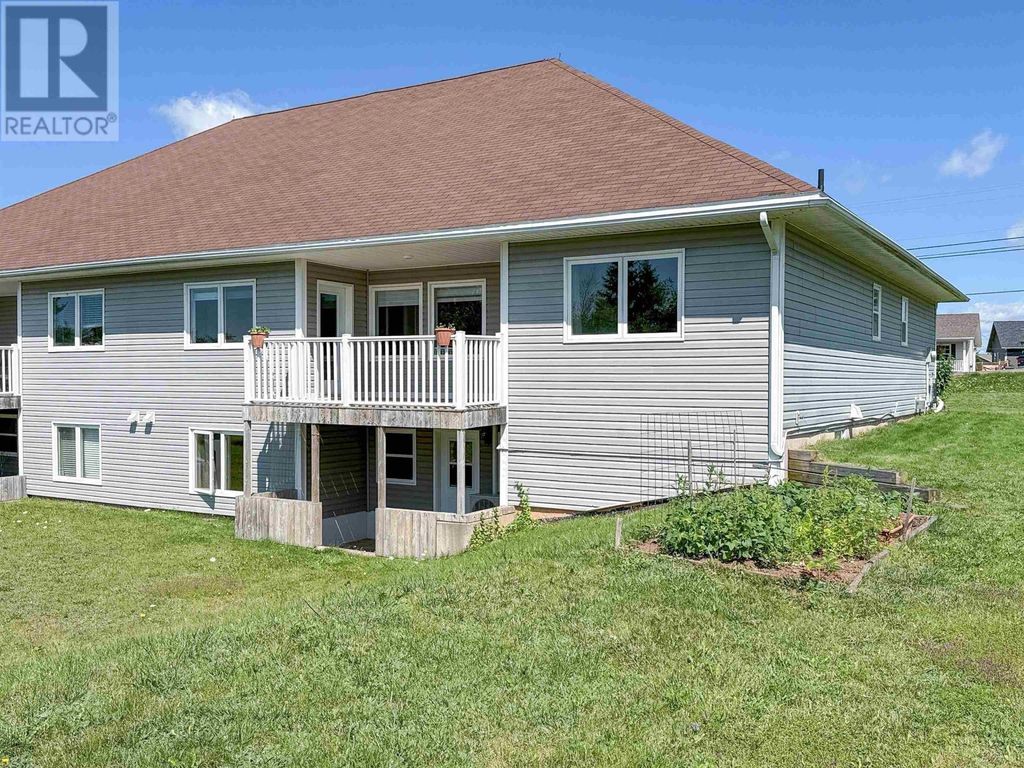 54 Ferry Road, Cornwall