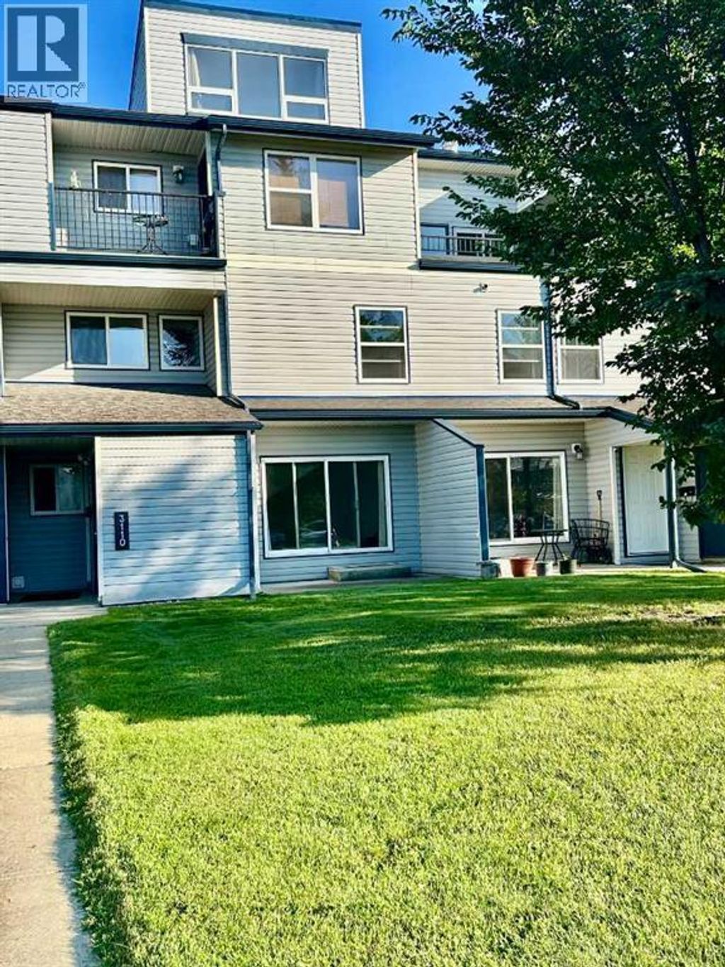 3110, 7201 Poplar Drive, Grande Prairie