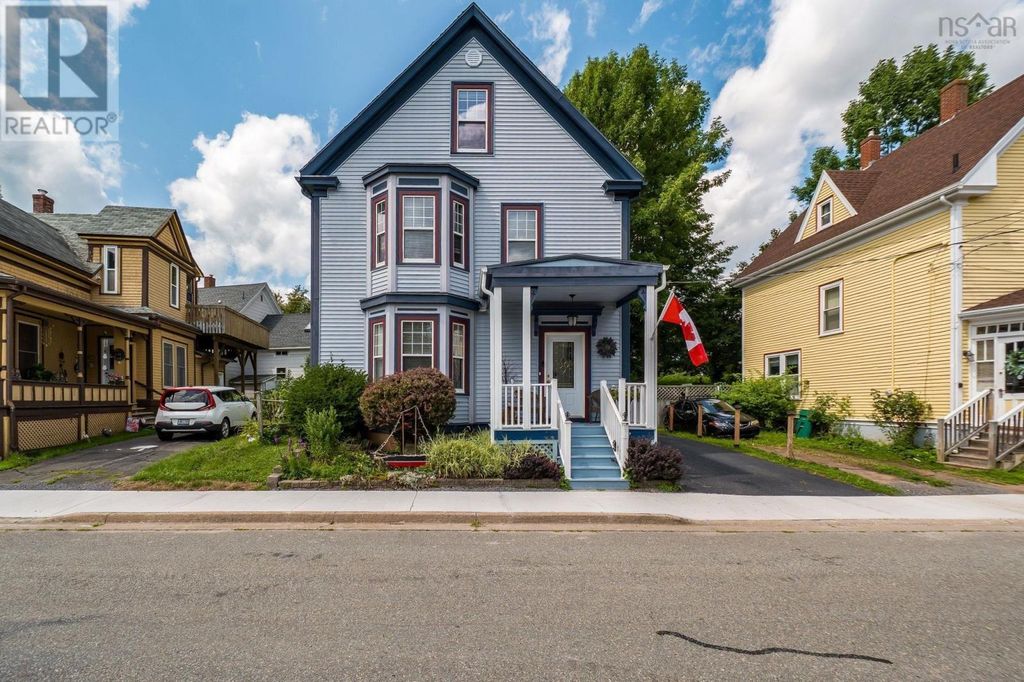 344 Gray Street, Windsor