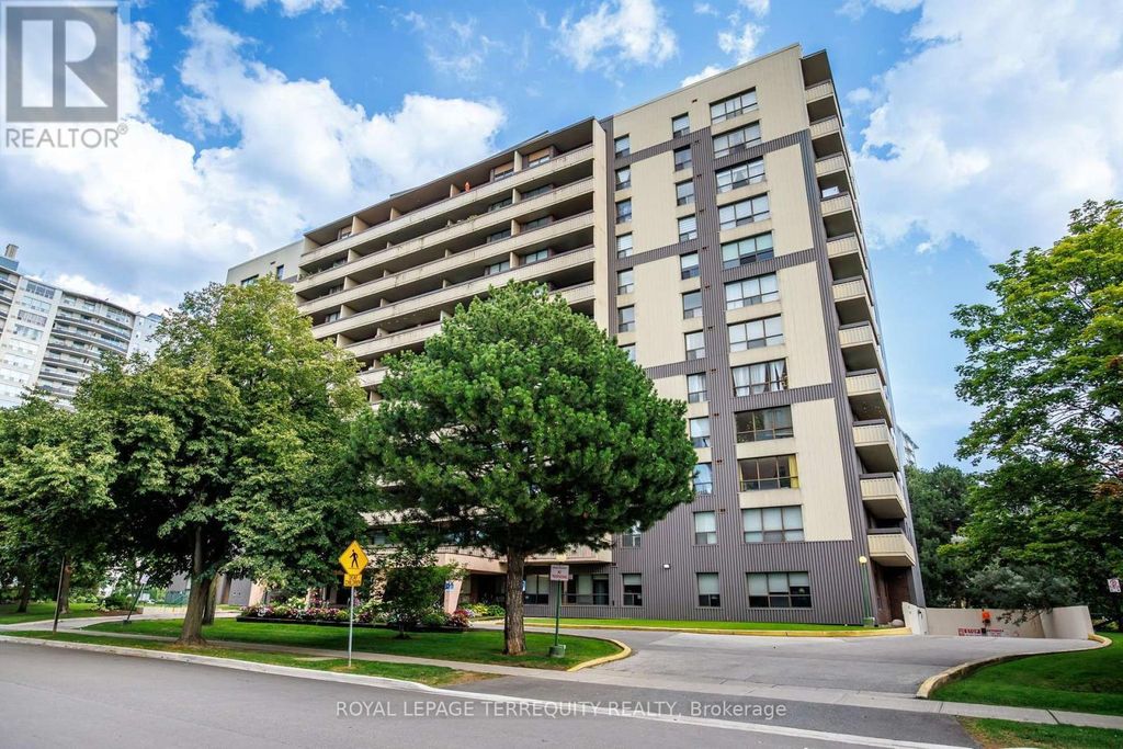 1203 - 100 Canyon Avenue, Toronto (bathurst Manor)
