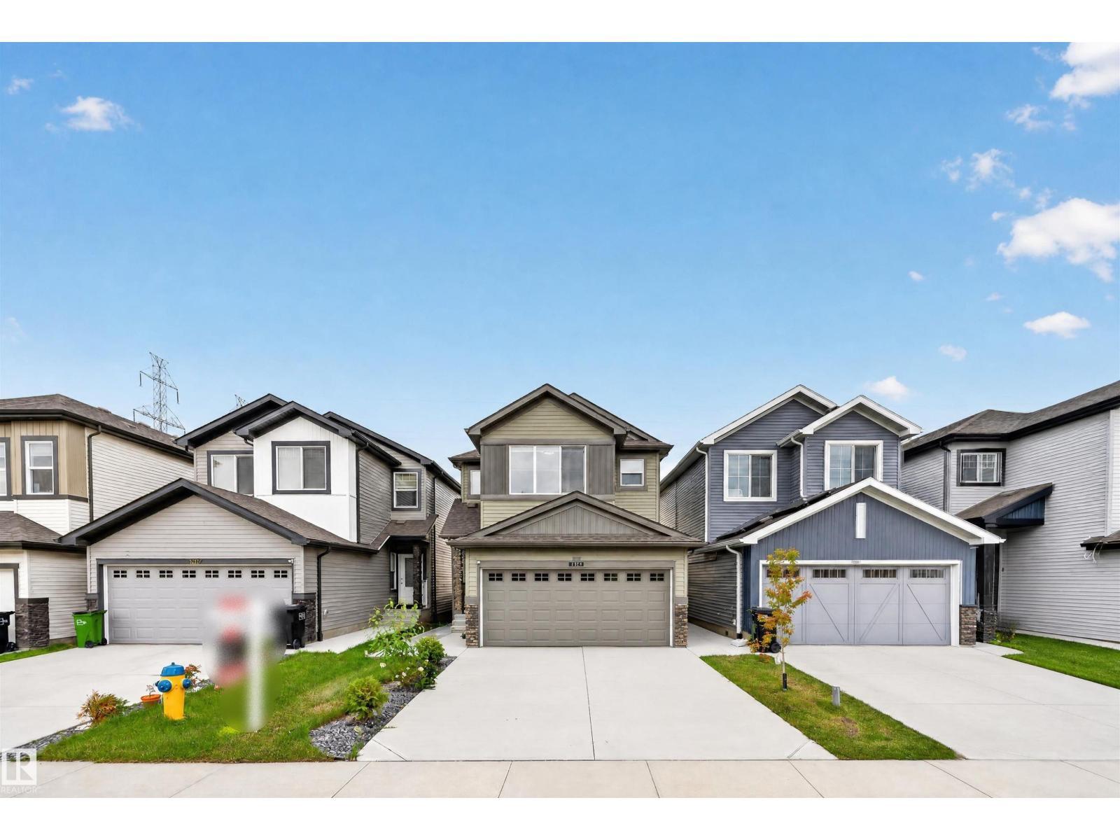 1676 27 St Nw, Edmonton
