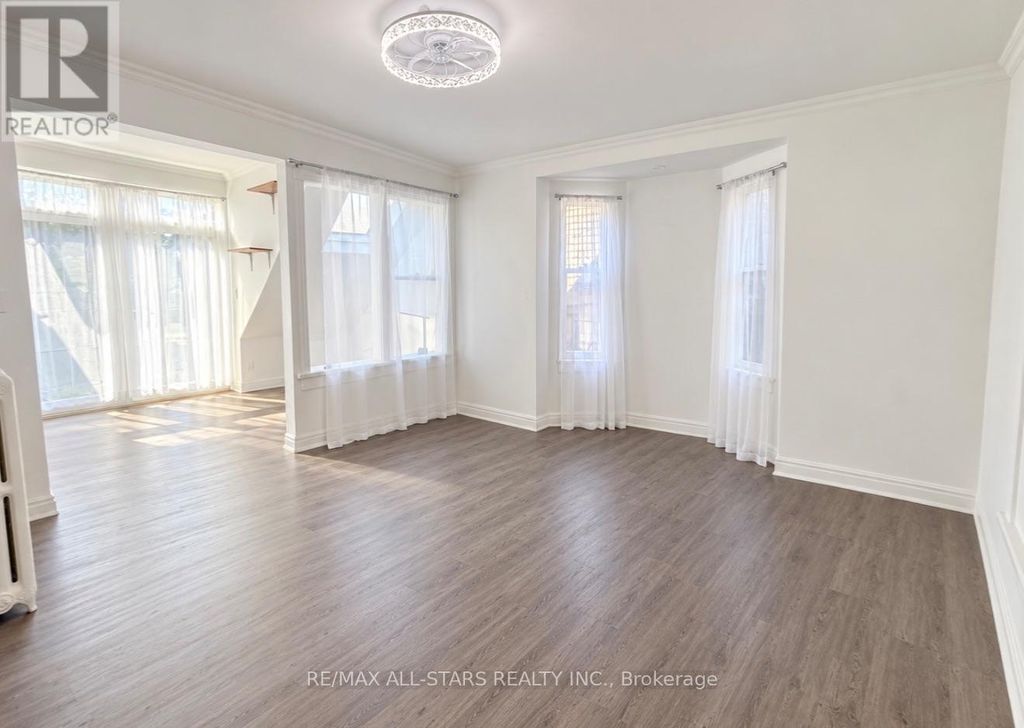 200 - 1918a Queen Street E, Toronto (the Beaches)