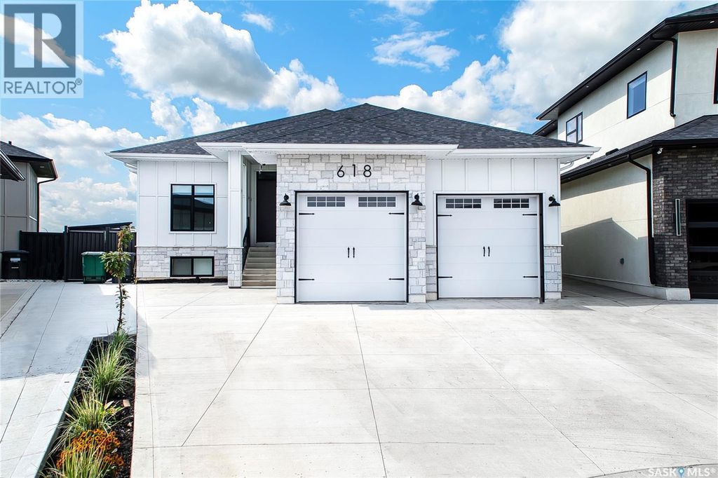 618 Nightingale Cove, Saskatoon