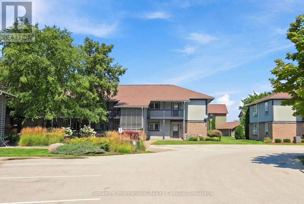 464 Mariners Way, Collingwood