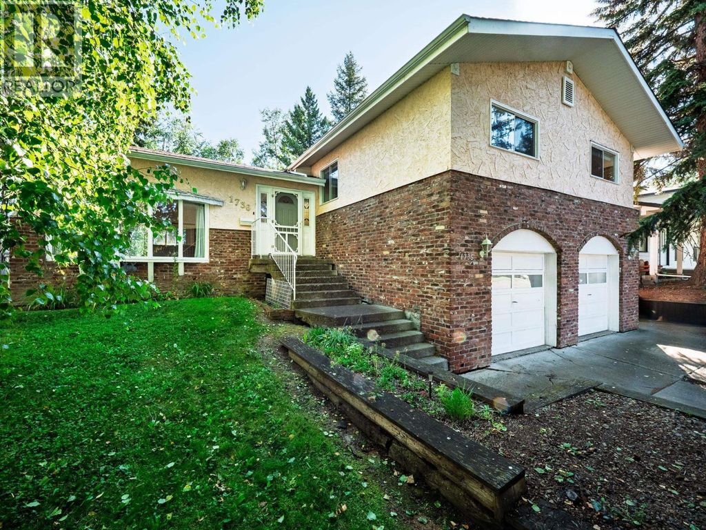 1736 Pearson Avenue, Prince George