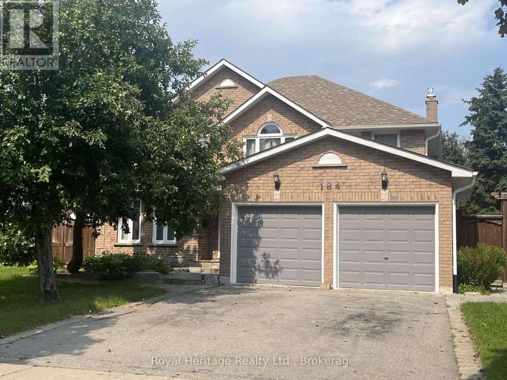 184 Lake Driveway W, Ajax (south West)