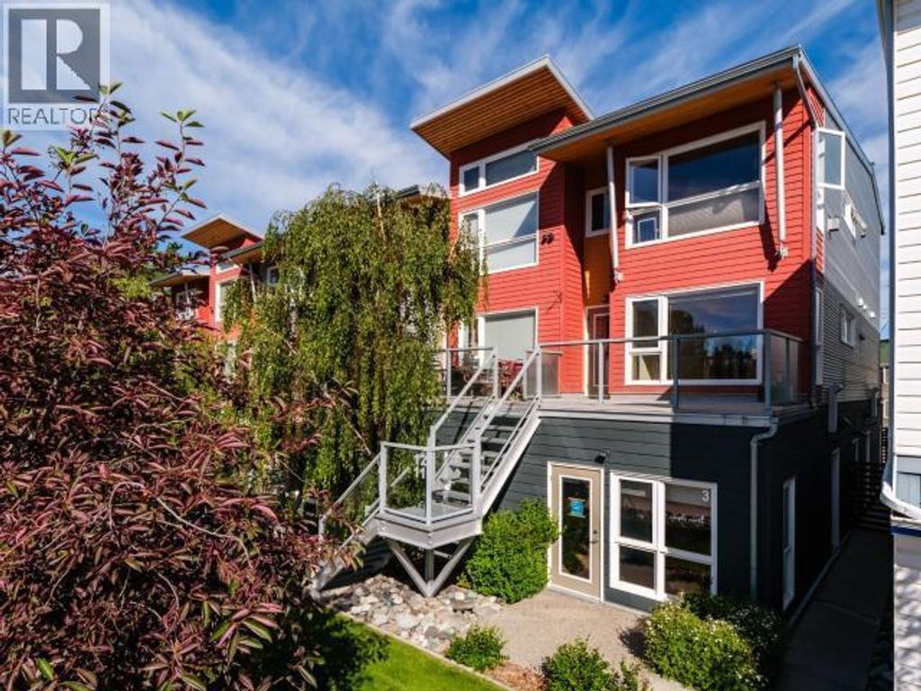 11-11-404 Hanson Street, Whitehorse