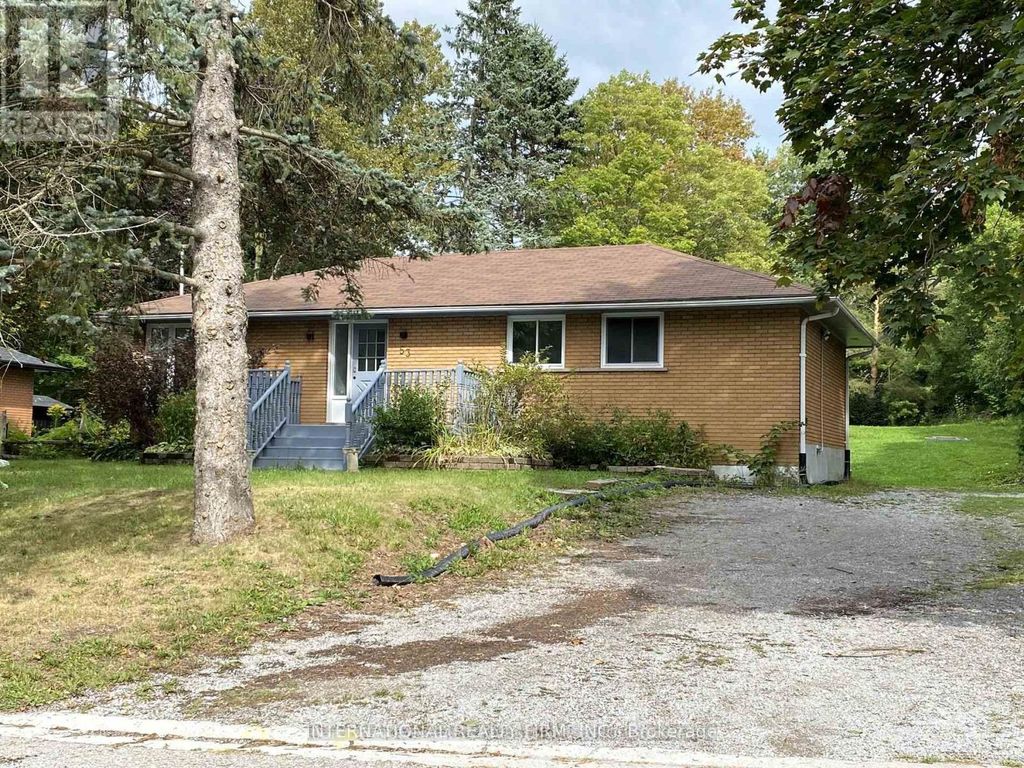 Bsmt - 53 Belfry Drive, Newmarket (huron Heights-Leslie Valley)