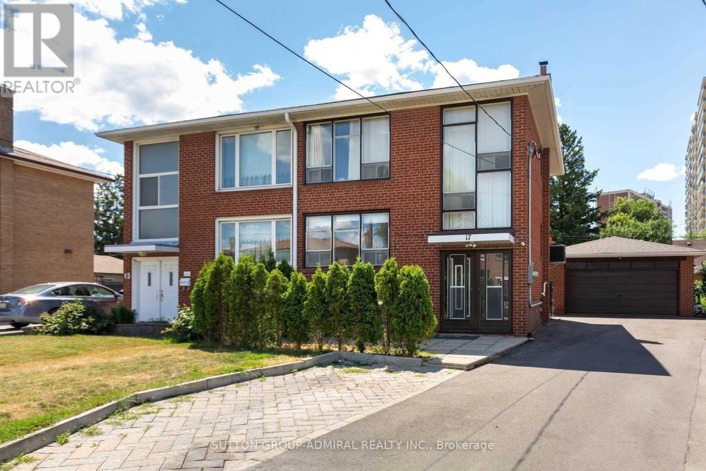 17 Pamille Place, Toronto (brookhaven-Amesbury)