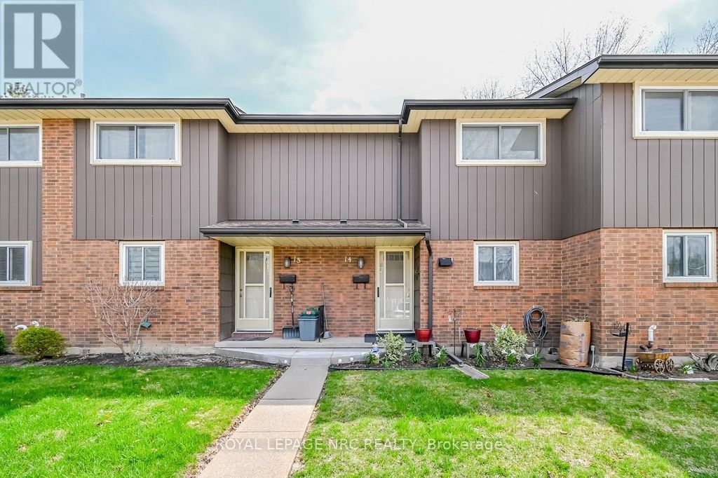 14 - 64 Forster Street, St. Catharines (vine/linwell)