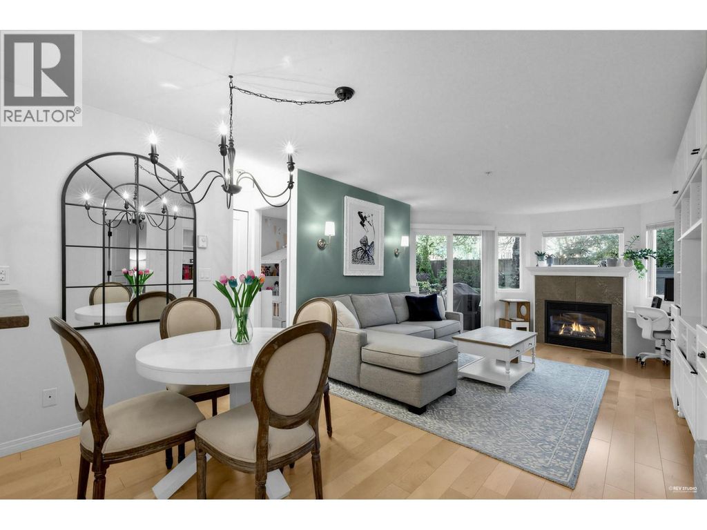 211 7139 18th Avenue, Burnaby