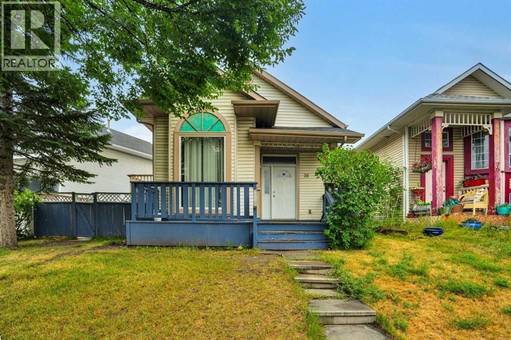 28 Martinridge Road Ne, Calgary