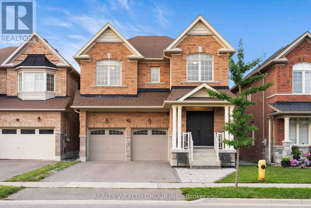 42 Mondial Crescent, East Gwillimbury (queensville)