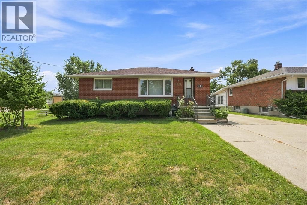 1081 Michigan Avenue, Sarnia