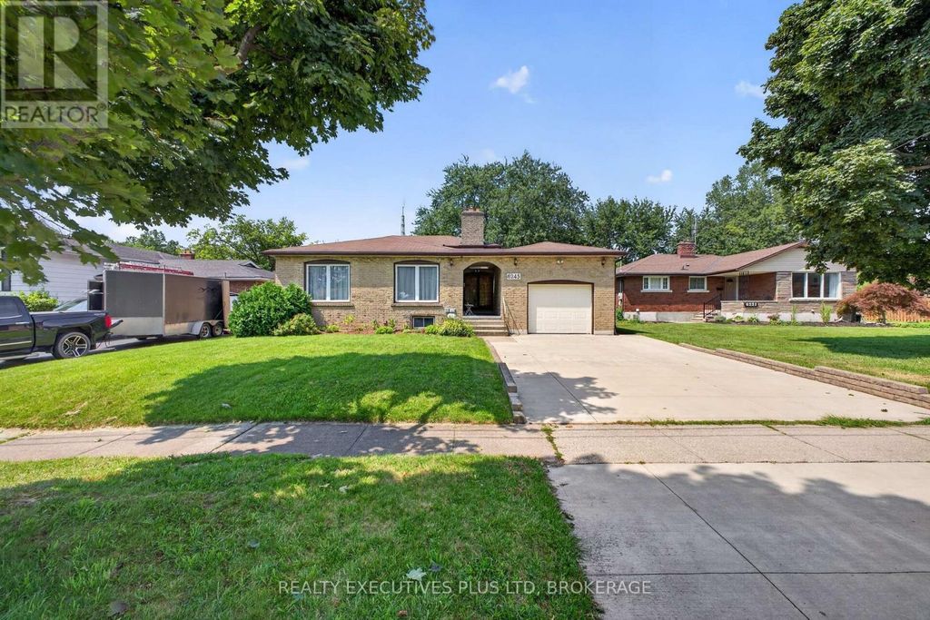 6245 Pitton Road, Niagara Falls (west Wood)