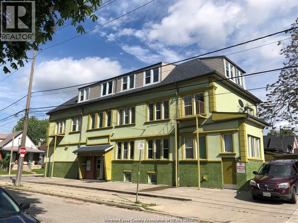 401 Parent Unit# 2, Windsor