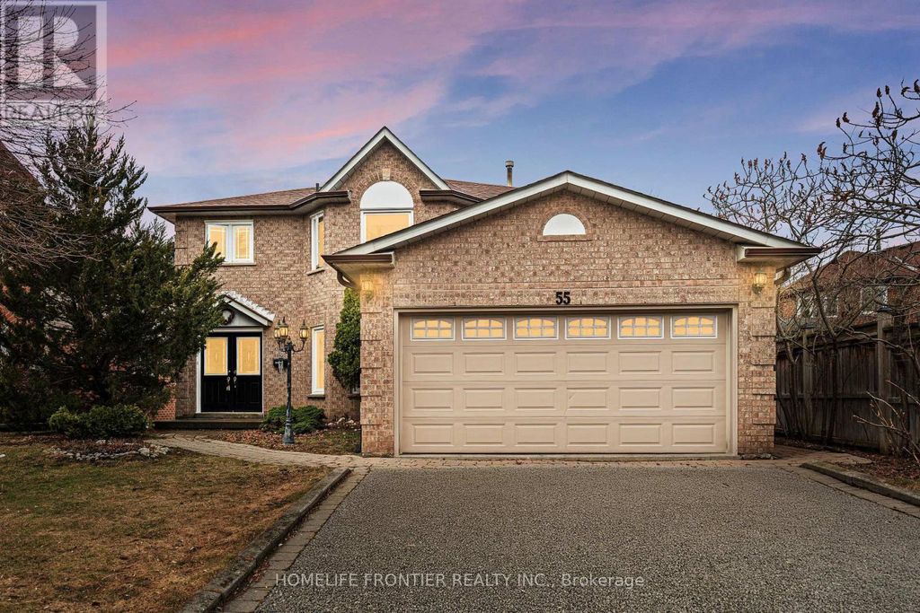 55 Attridge Drive, Aurora (aurora Village)