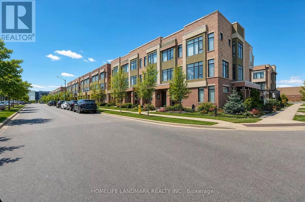 217 Salterton Circle, Vaughan
