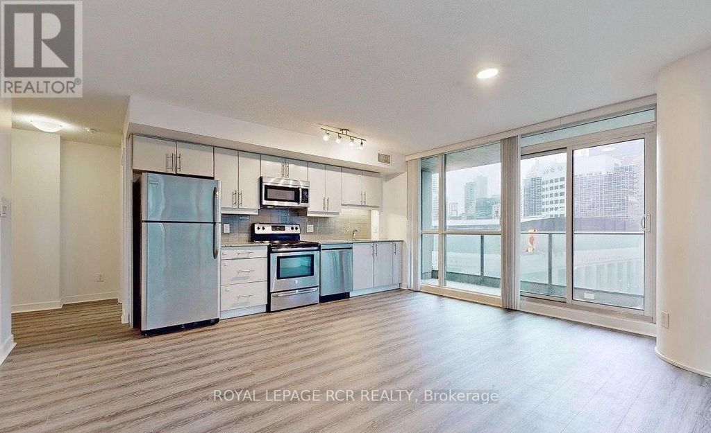 904 - 33 Bay Street, Toronto (waterfront Communities)