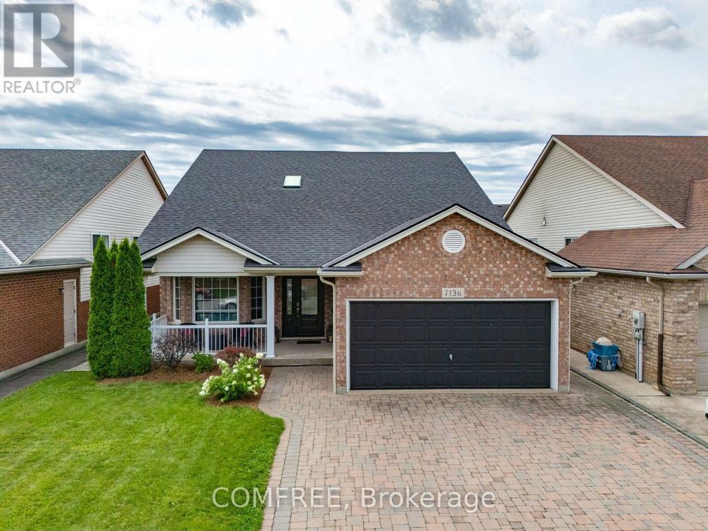 7136 Julie Drive, Niagara Falls (forestview)