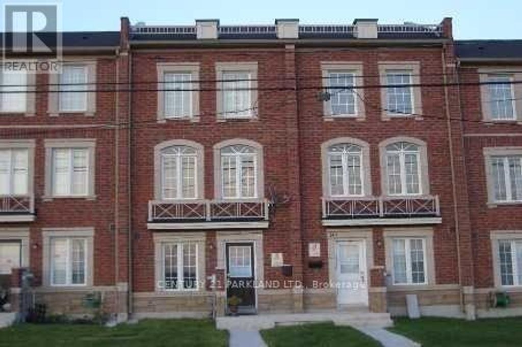 149 Torbarrie Road, Toronto (downsview-Roding-Cfb)