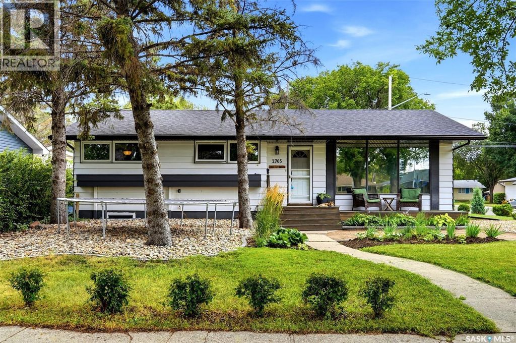 2705 Grant Road, Regina
