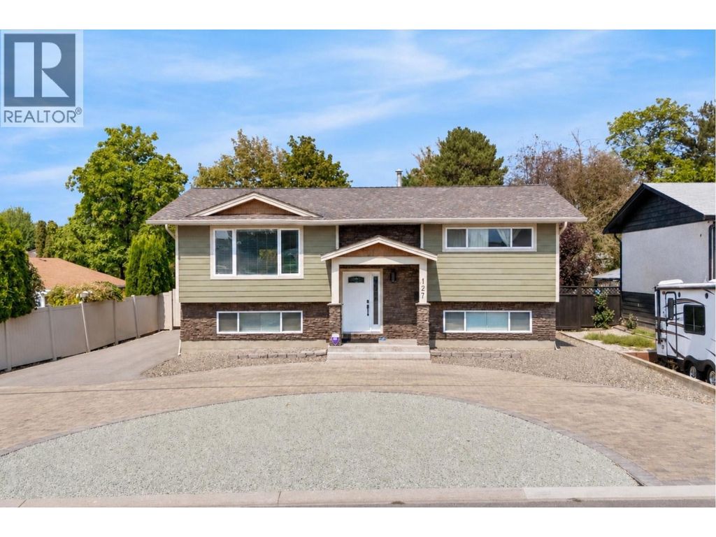 127 Okanagan Avenue W, Penticton