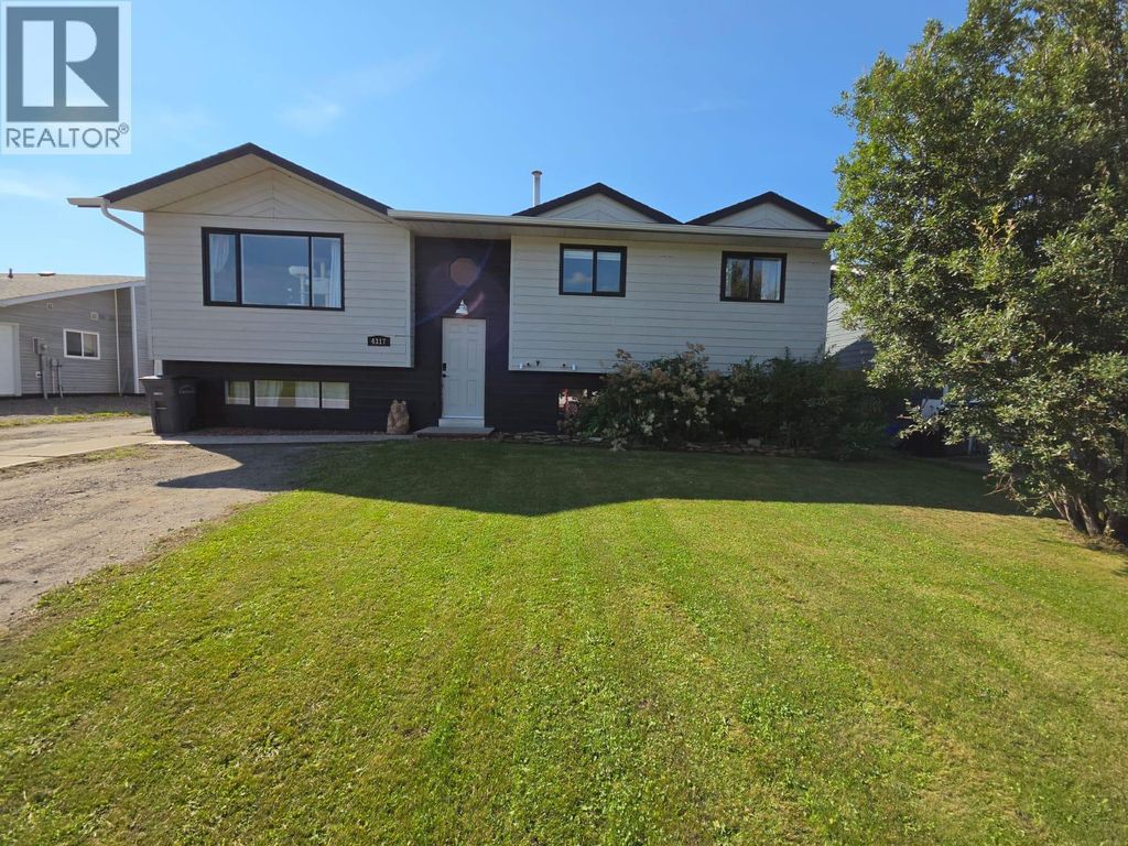 4317 51a Avenue Ne, Chetwynd