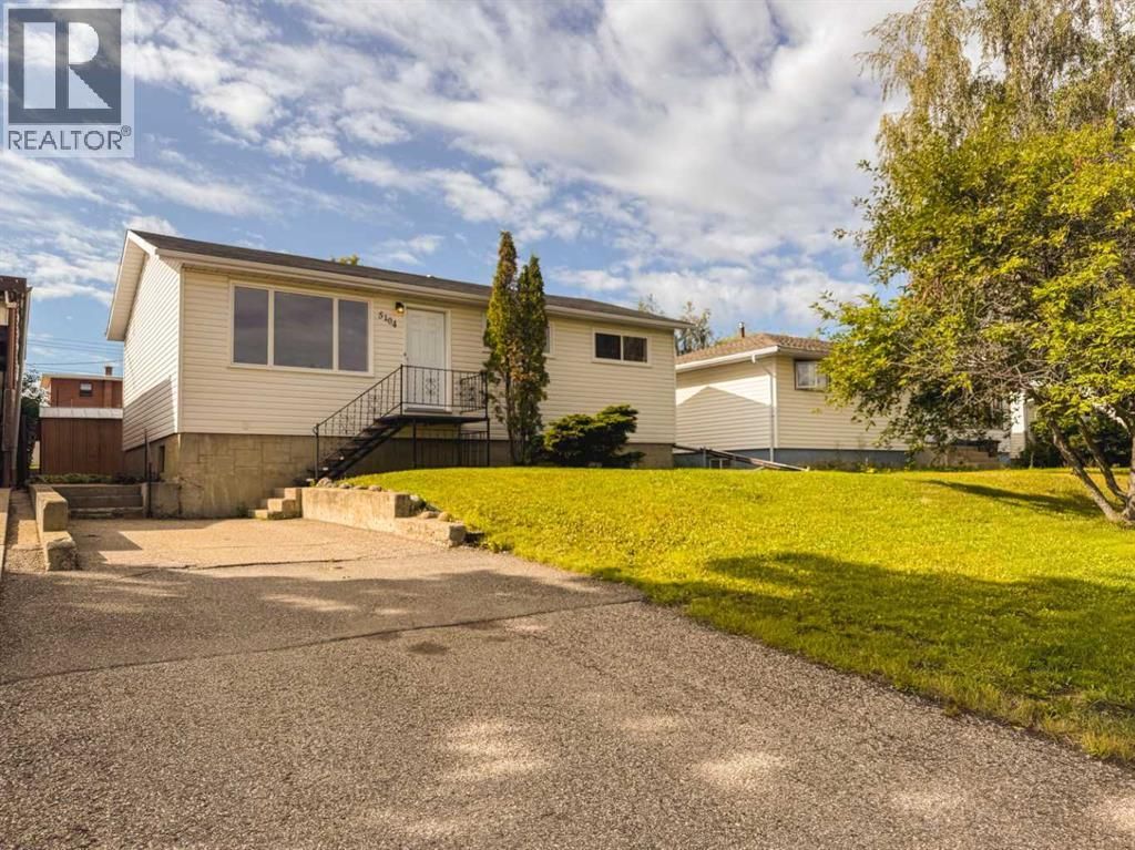 5104 46 Avenue, Spirit River