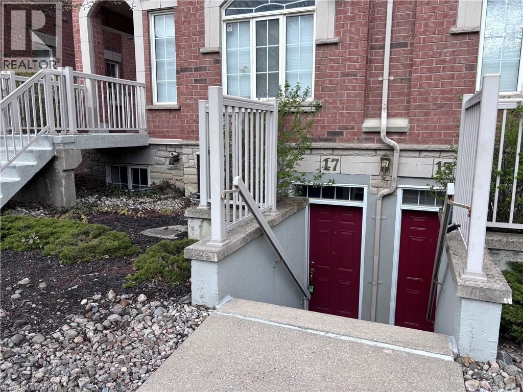 615 Shoreline Drive Unit# 17, Mississauga