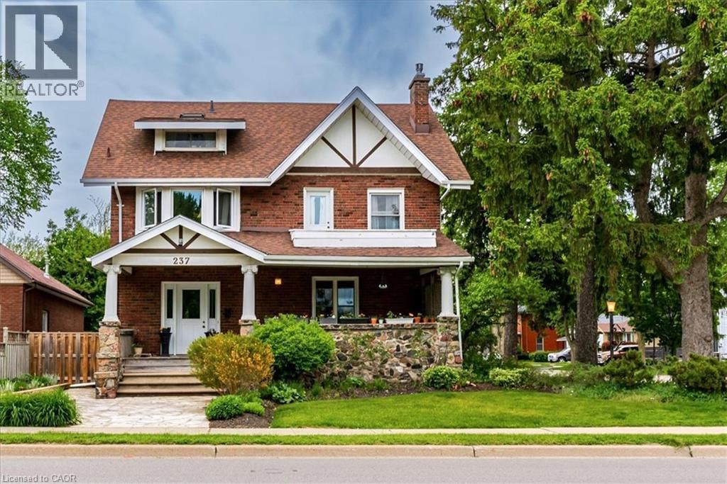 237 Norfolk Street N, Simcoe