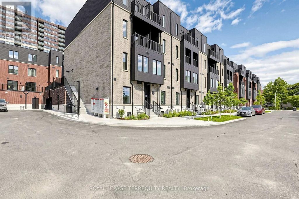 66 - 10 Calamint Lane, Toronto (l'amoreaux)