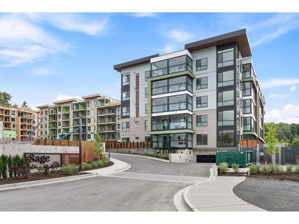 205 34395 Gladys Avenue, Abbotsford