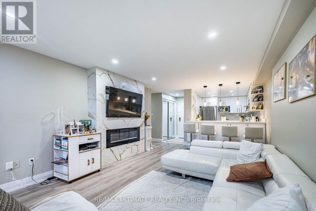 208 - 238 Albion Road, Toronto (elms-Old Rexdale)