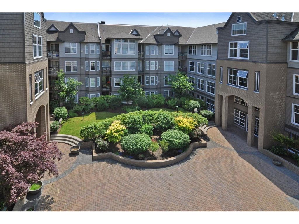 204 20200 56 Avenue, Langley