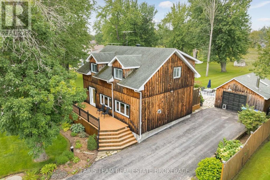 228 Bayshore Road, Innisfil