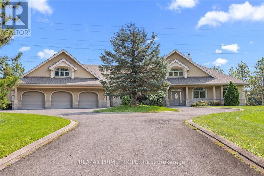 1435 Shalom Street, Ottawa