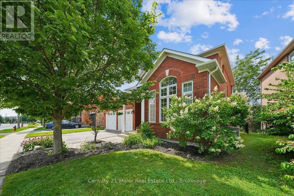2350 Valleyridge Drive, Oakville (bc Bronte Creek)