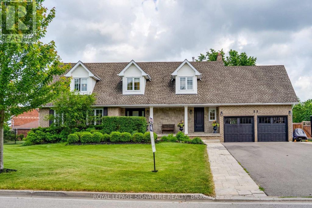 33 Campbell Drive, Uxbridge