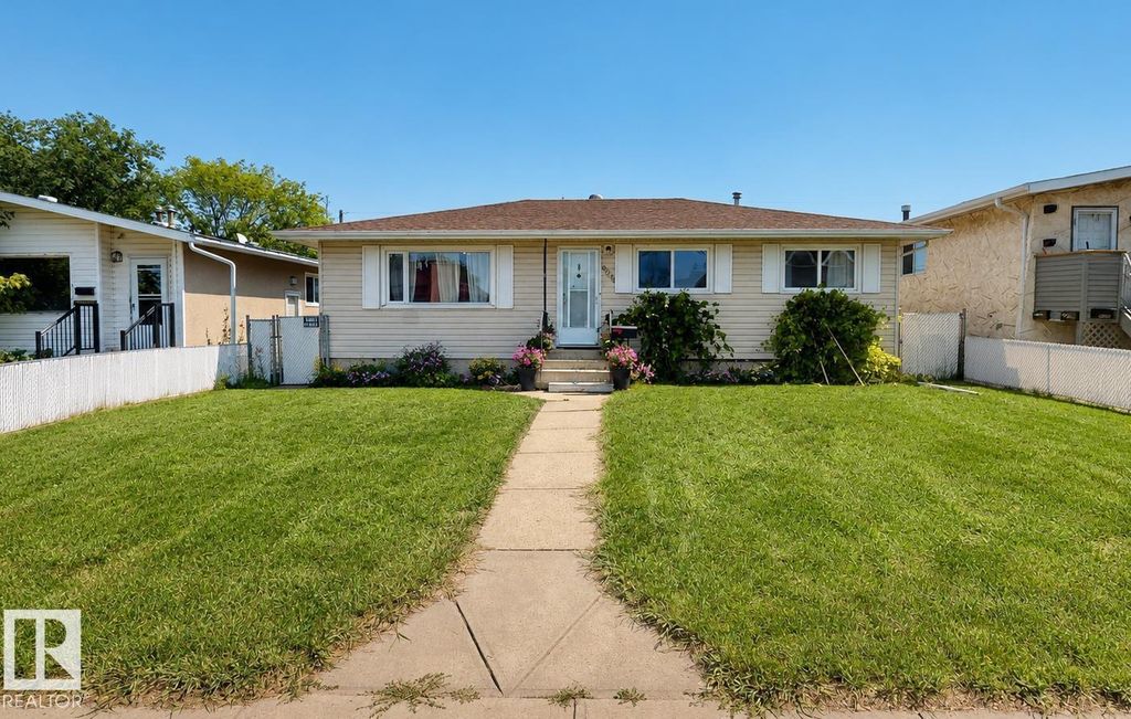 10661 152 St Nw, Edmonton