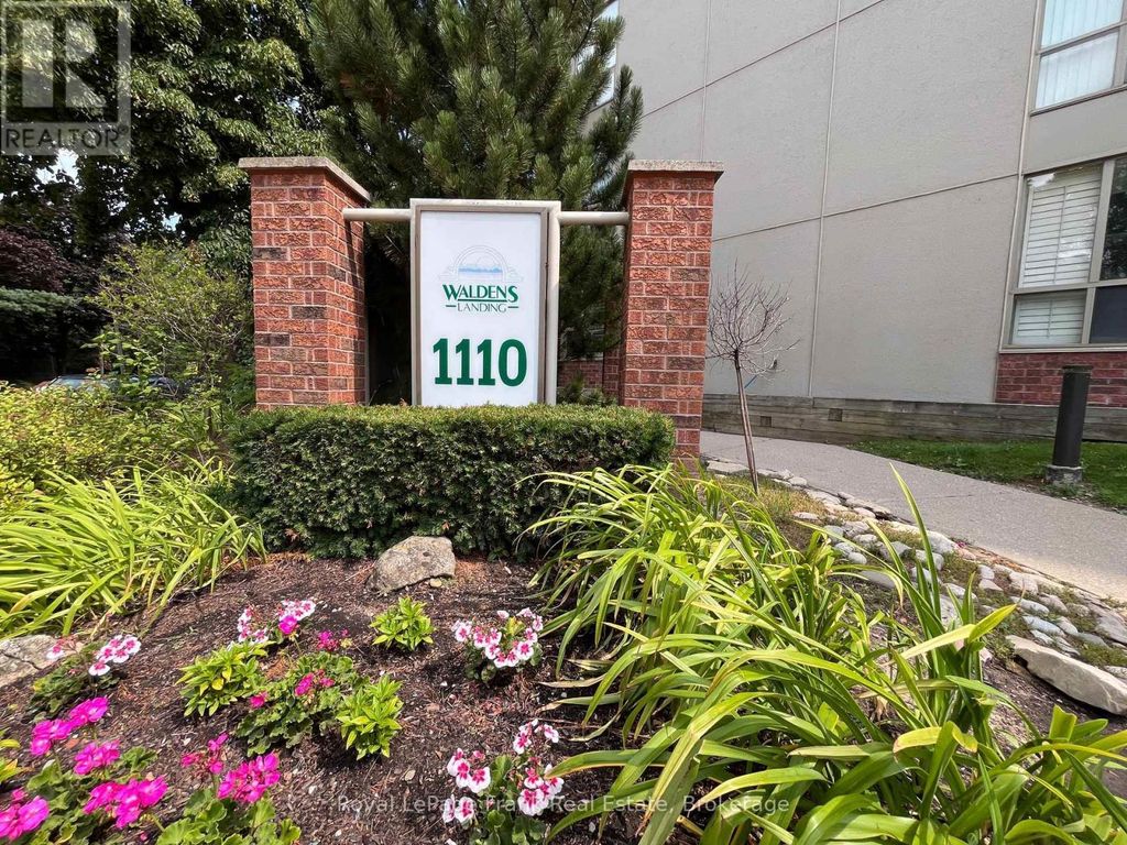 102 - 1110 Walden Circle, Mississauga (clarkson)