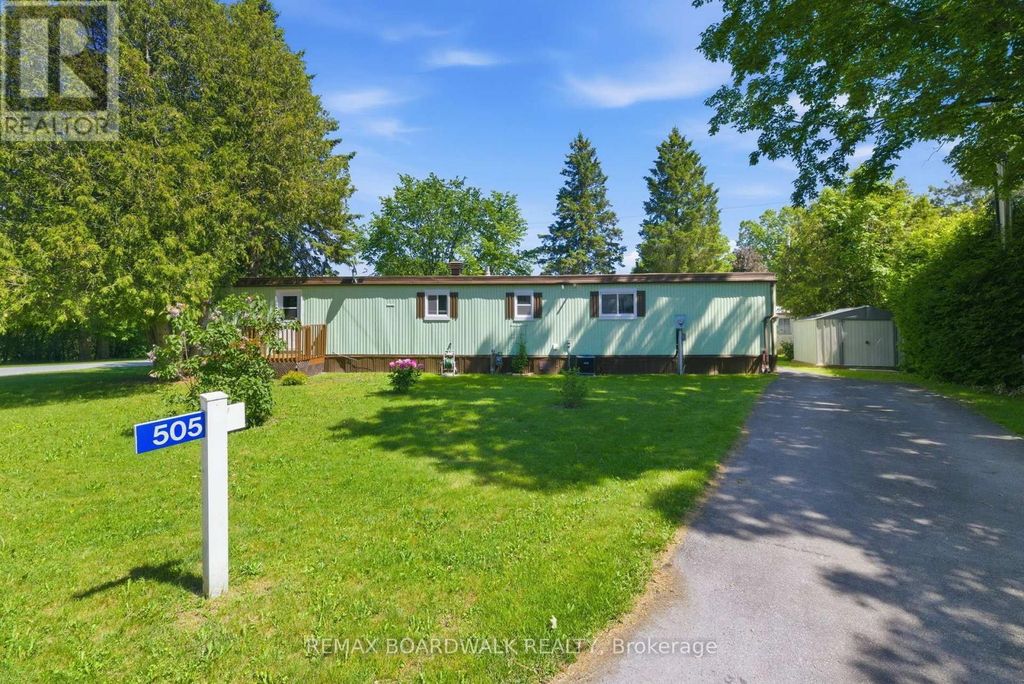 505 Maple Grove Road, Carleton Place