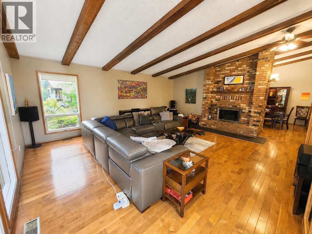 3696 Rosia Road, Prince George